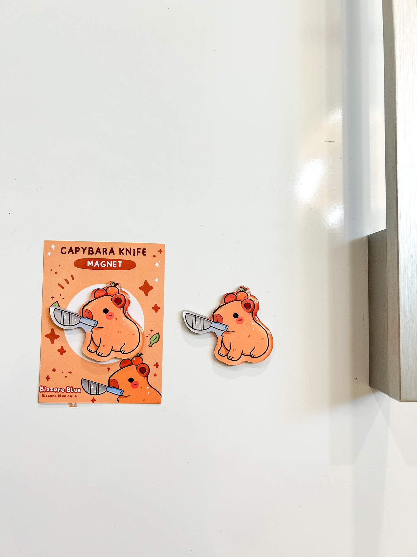 Capybara knife magnet